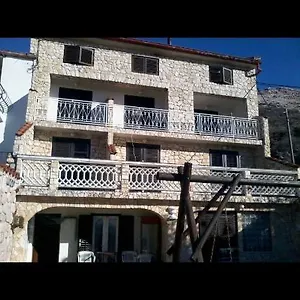 Vesna Appartamento Punat