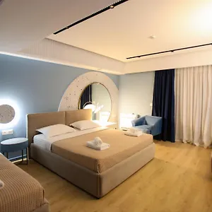 Couette-café Imperial Visar, Vlorë